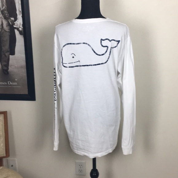 Vineyard Vines Other - Vineyard Vines Vintage Whale Pocket T-Shirt